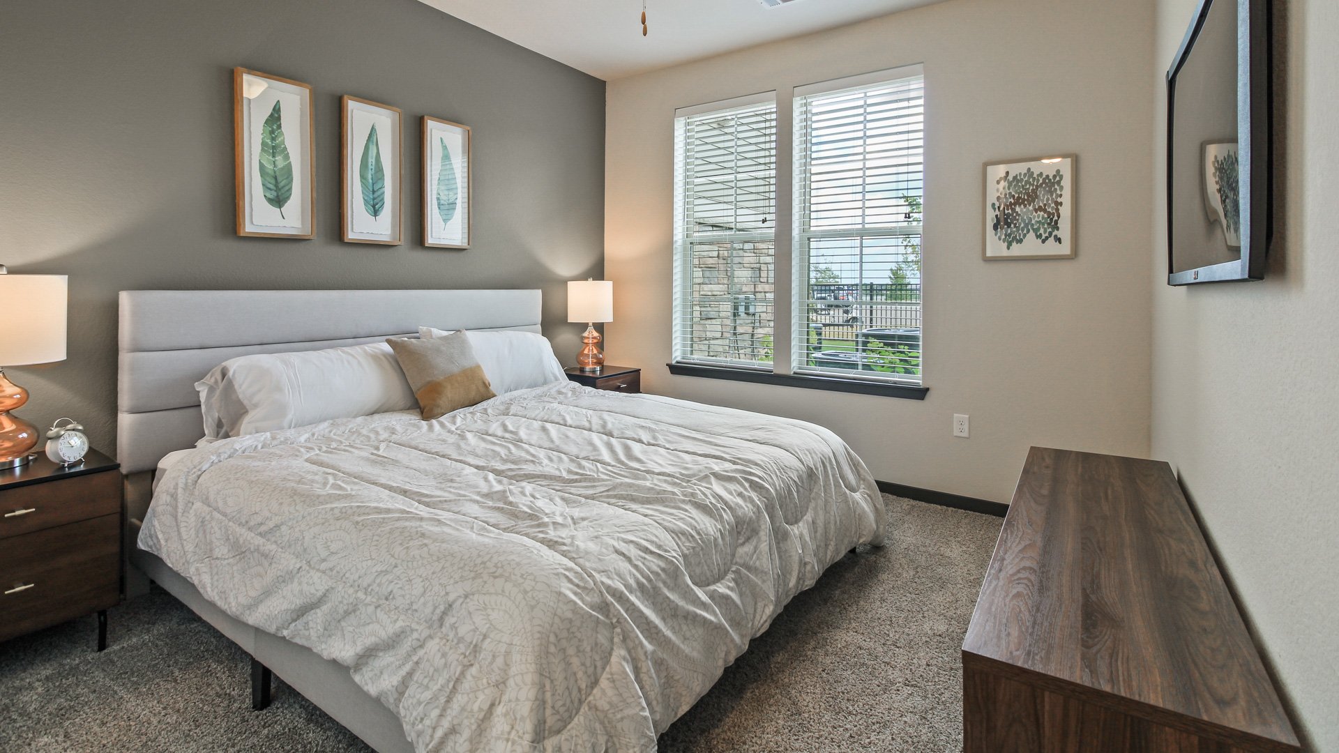 Photos of Springs at Lakeville in Lakeville, Minnesota